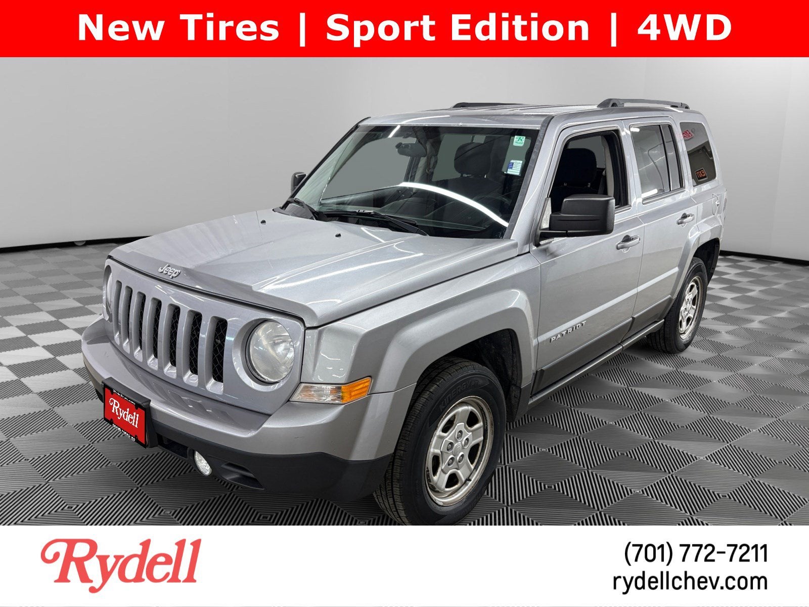 2015 Jeep Patriot Sport in Silver — front three-quarter view