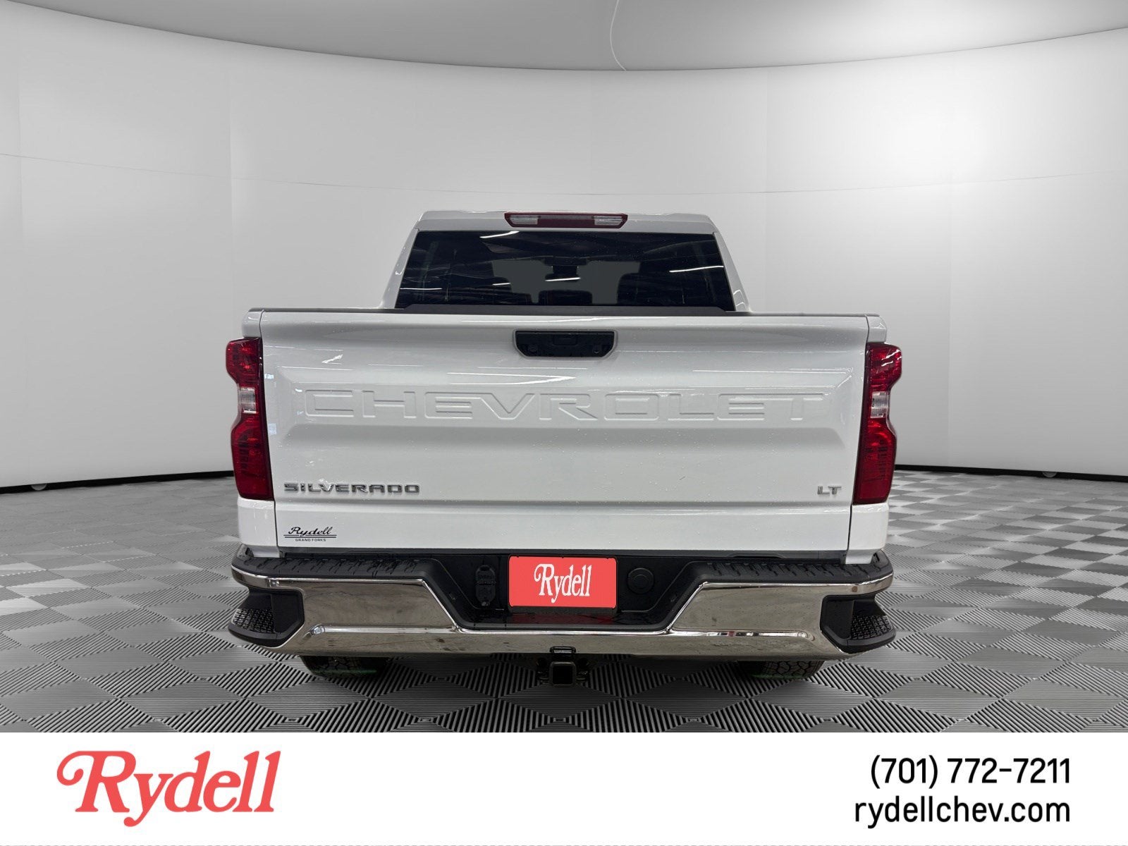 2026 Chevrolet Silverado 1500 — detail view