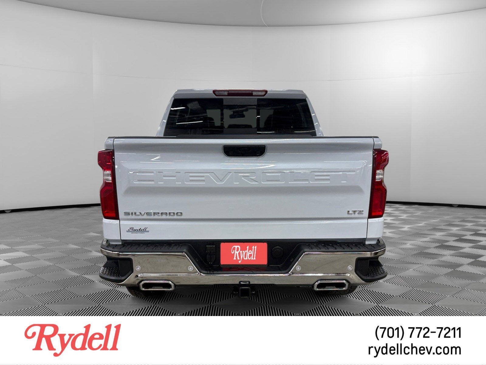 2026 Chevrolet Silverado 1500 — detail view