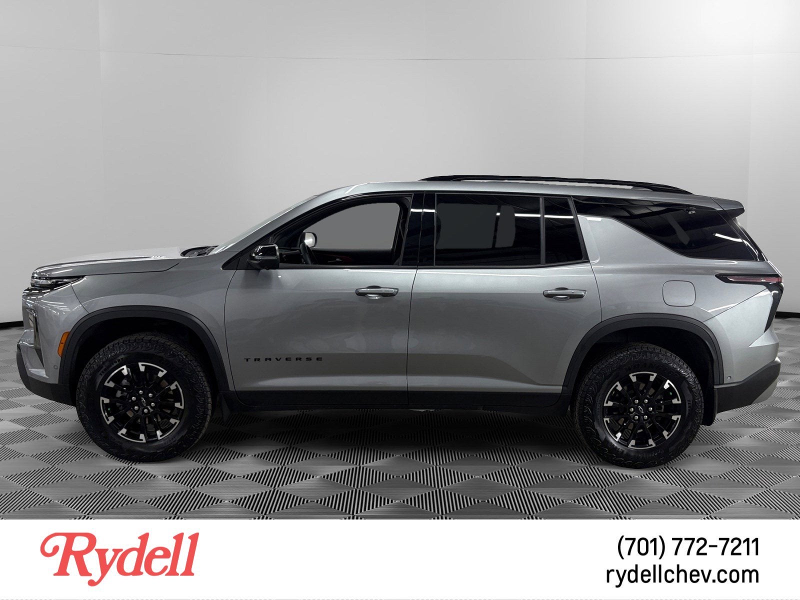 2024 Chevrolet Traverse — side profile view
