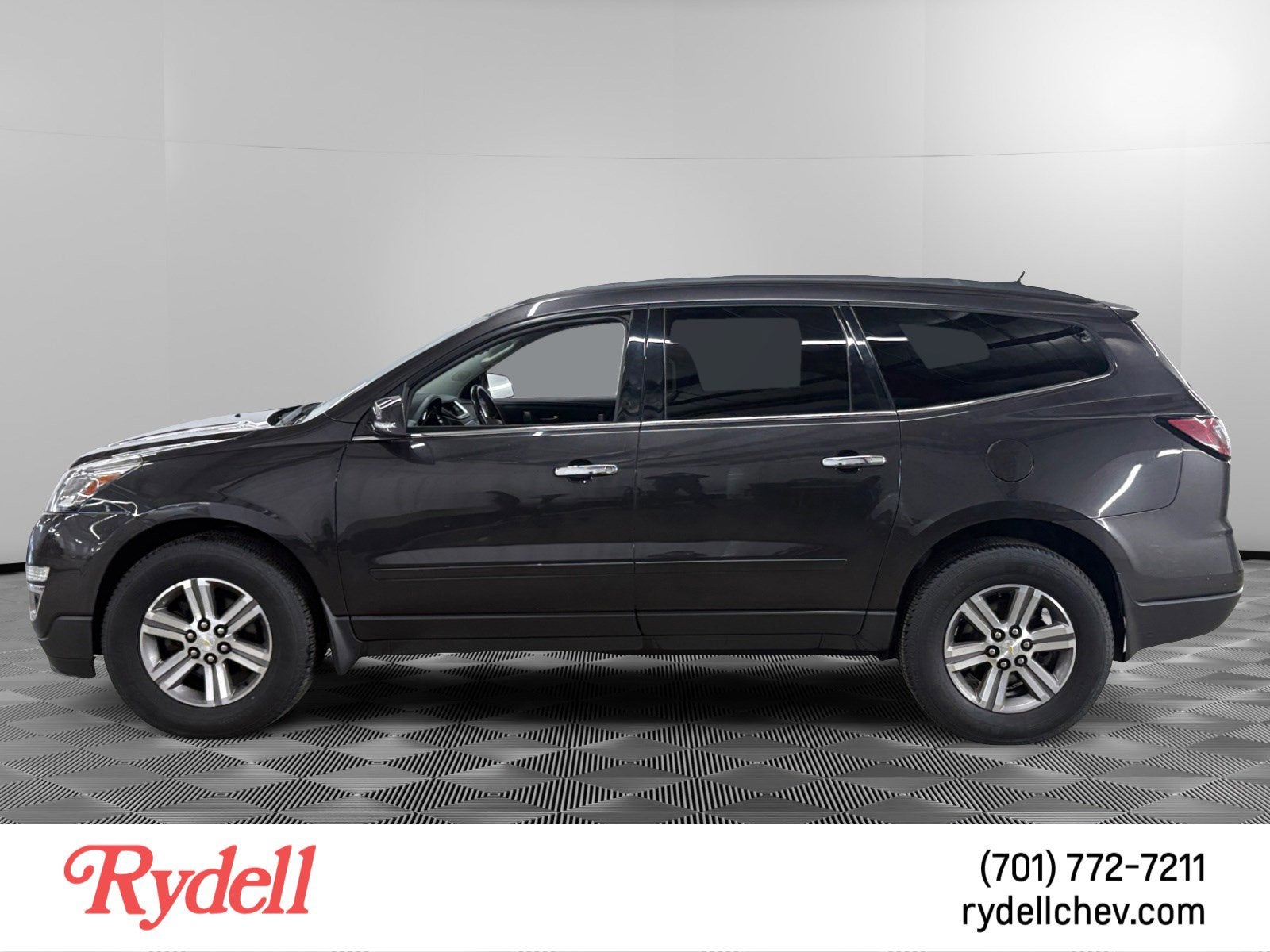 2017 Chevrolet Traverse — side profile view