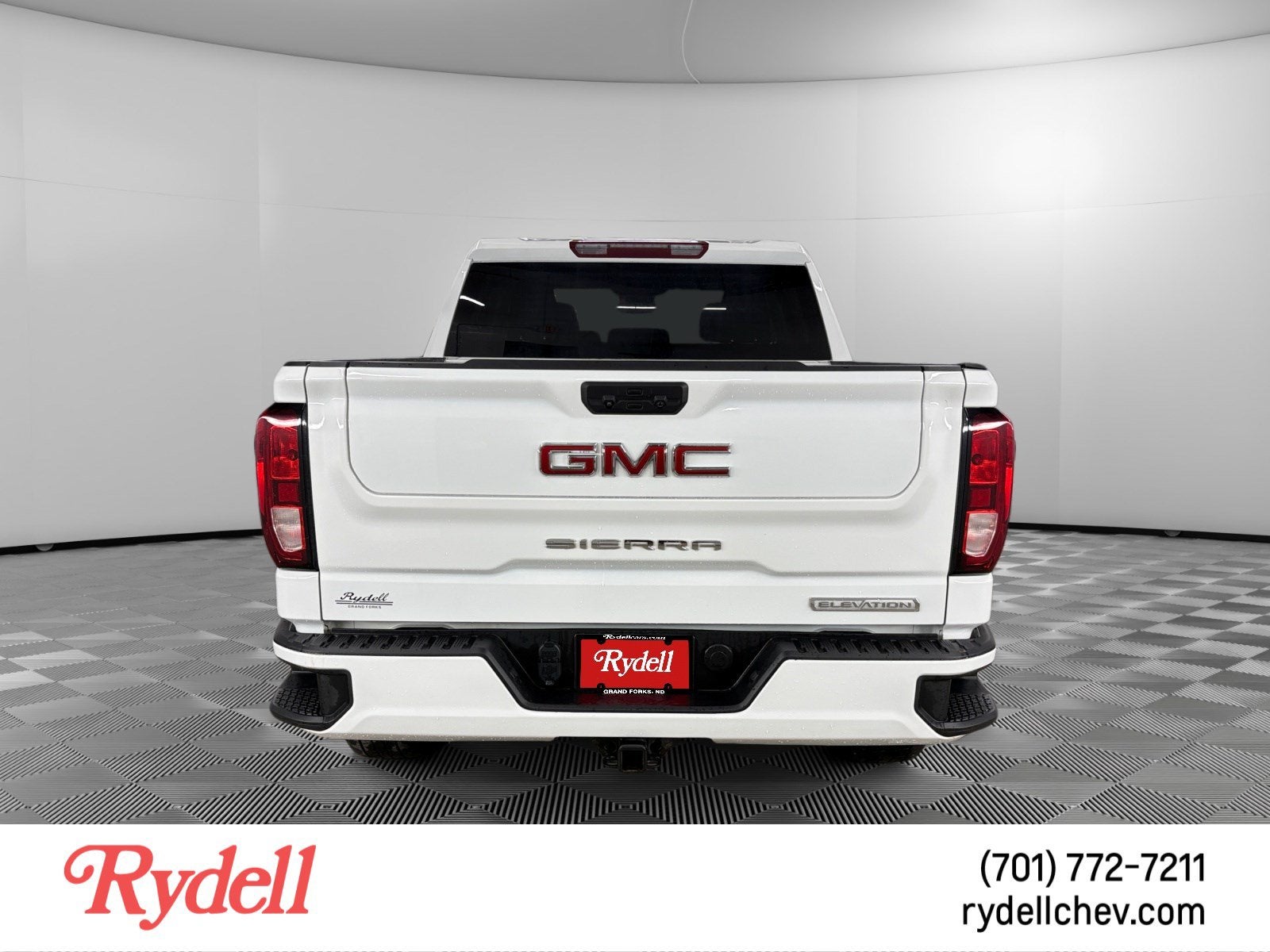 2025 GMC Sierra 1500 — interior view