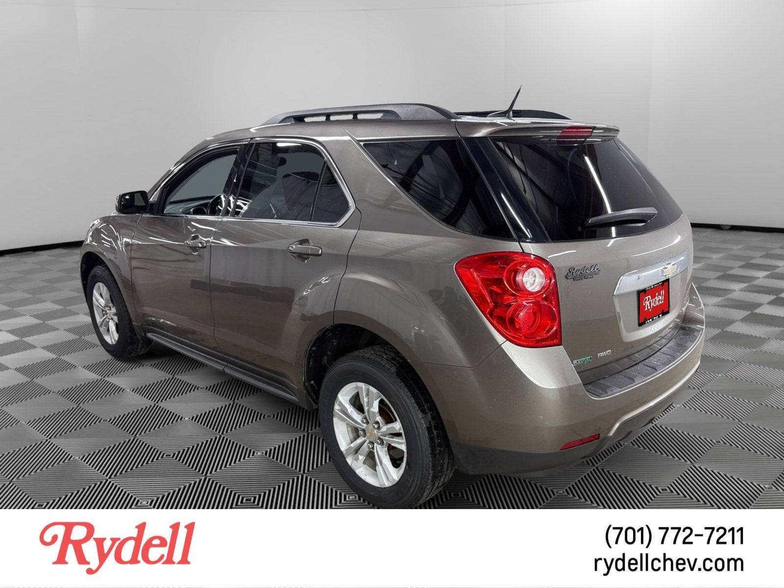 2012 Chevrolet Equinox — rear three-quarter view