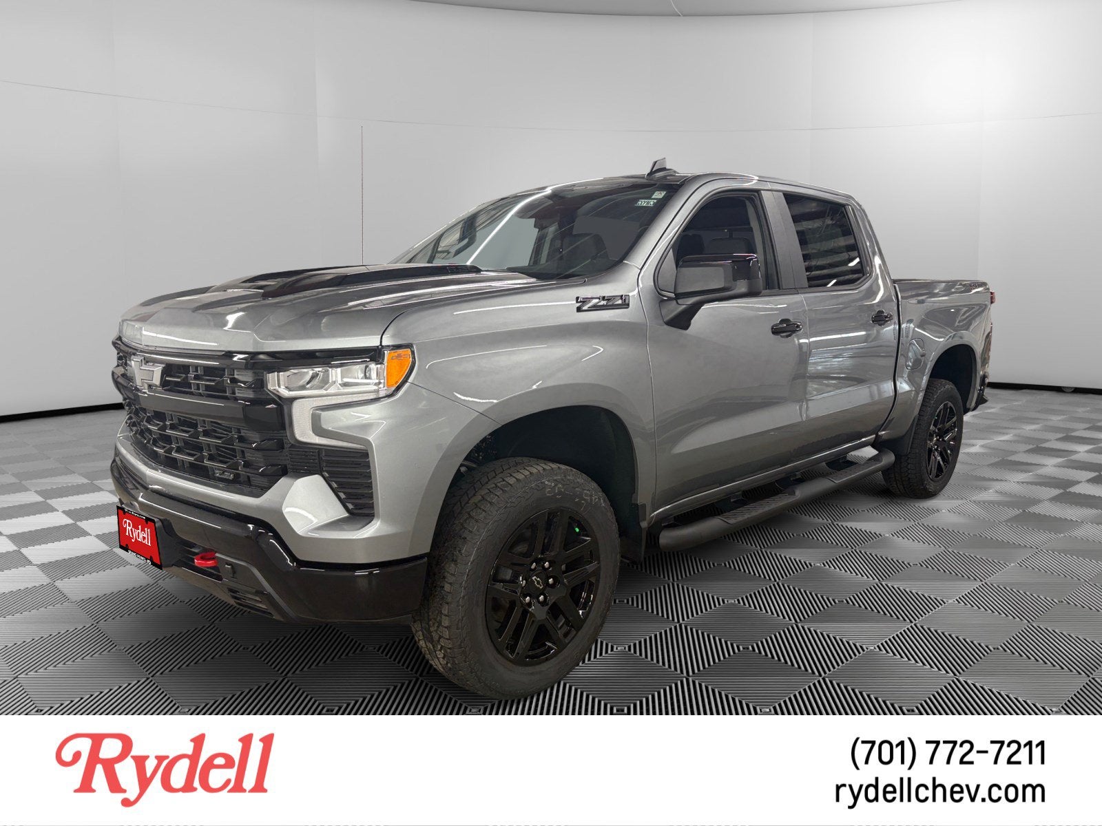 2026 Chevrolet Silverado 1500 LT Trail Boss in Sterling Gray Metallic — front three-quarter view
