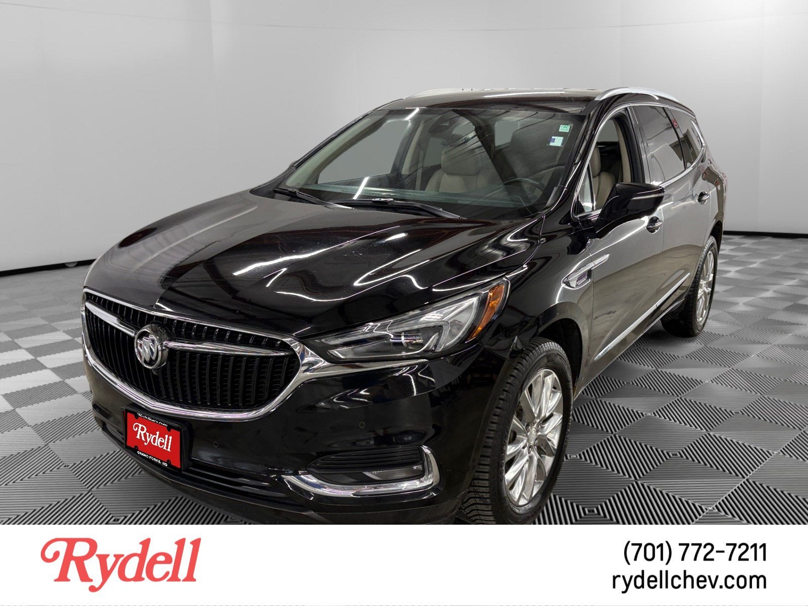 2020 Buick Enclave Premium in Includes Spectra Gray Lower Exterior Accent Color.) — front three-quarter view