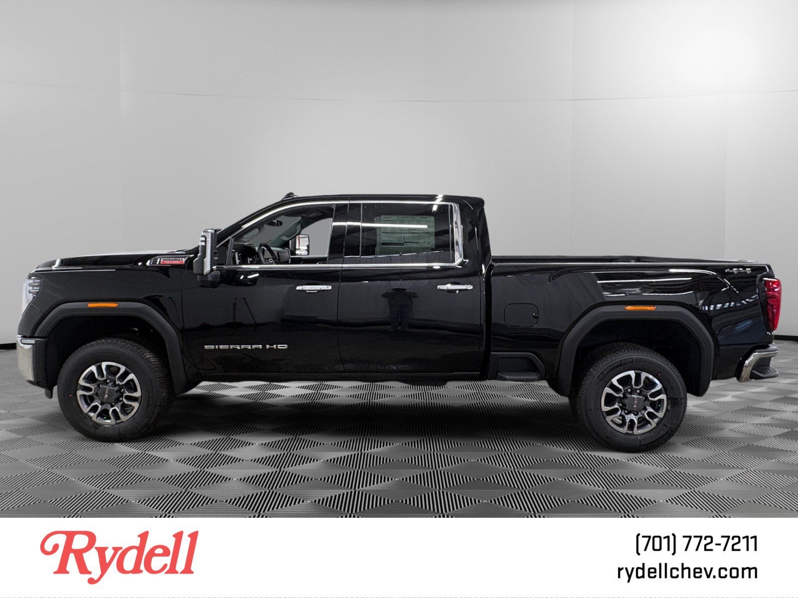 2026 GMC Sierra 2500 HD — side profile view