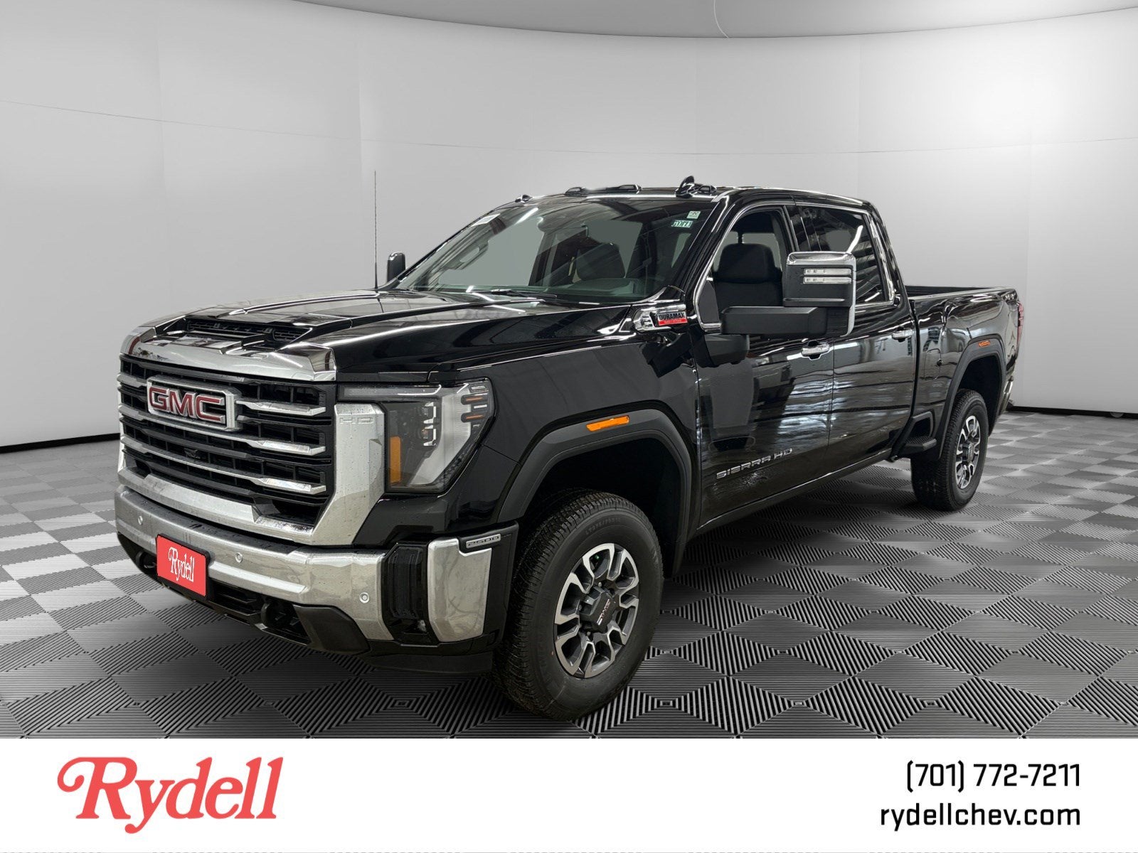 2026 GMC Sierra 2500 HD SLT in Onyx Black — front three-quarter view