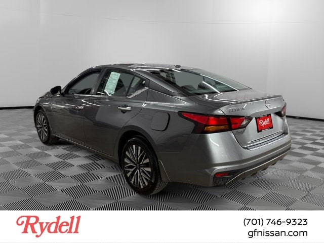 2023 Nissan Altima — rear three-quarter view