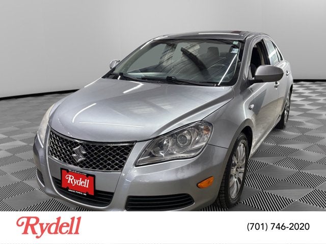 2010 Suzuki Kizashi SE in Azure Gray Metallic — front three-quarter view
